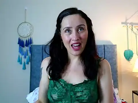 IberianMoonMK online show from October 3, 5:21 pm