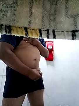 Snapshot of Riatatuil chatting on September 17, 7:32 am Riatatuil online show from September 17, 7:32 am