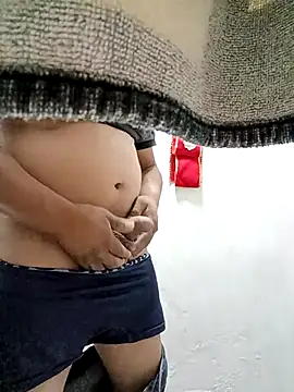 Snapshot of Riatatuil chatting on September 18, 11:56 am Riatatuil online show from September 18, 11:56 am