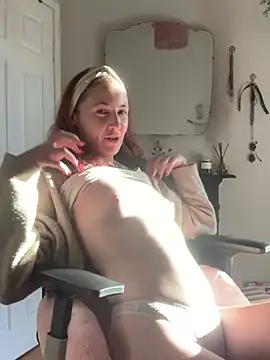 Littlelolo60 online show from February 6, 3:20 pm