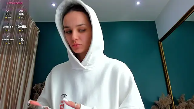 AprilWong online show from February 21, 6:07 am