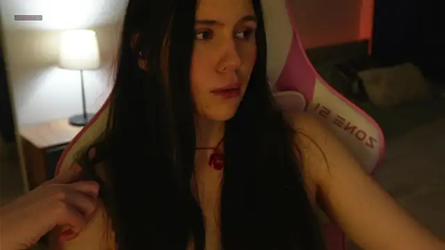 jennetdoll online show from February 18, 4:48 pm