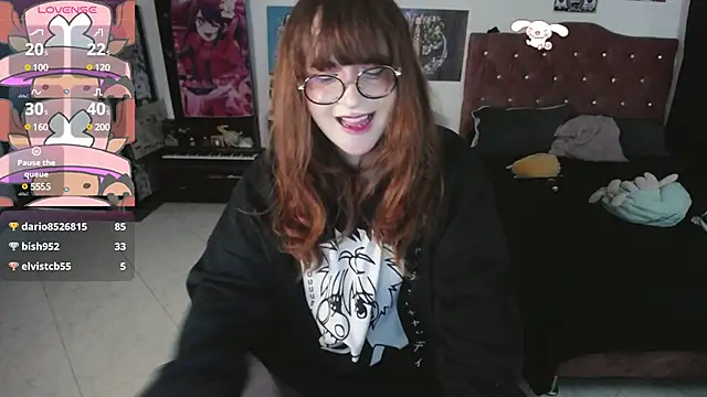 Avril2001 online show from December 18, 3:04 am