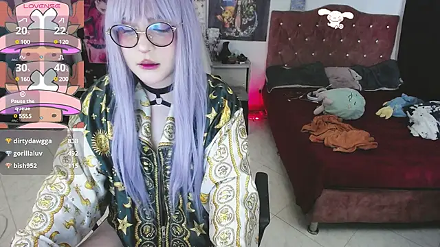 Avril2001 online show from March 16, 3:36 am