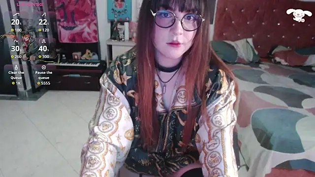 Avril2001 online show from October 3, 2:30 am