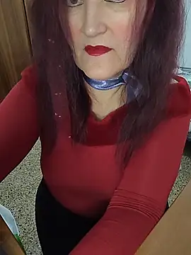 Snapshot of SabrinaXlovess chatting on November 14, 5:44 pm SabrinaXlovess online show from November 14, 5:44 pm