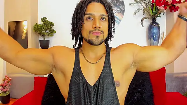 Snapshot of MikeEstevess chatting on February 24, 1:24 am MikeEstevess online show from February 24, 1:24 am