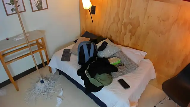 Snapshot of jacob-coper chatting on March 22, 9:24 am jacob-coper online show from March 22, 9:24 am