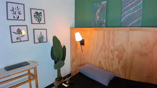 Snapshot of jacob-coper chatting on September 10, 3:17 am jacob-coper online show from September 10, 3:17 am