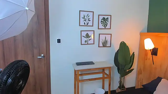 Snapshot of jacob-coper chatting on September 27, 3:11 am jacob-coper online show from September 27, 3:11 am