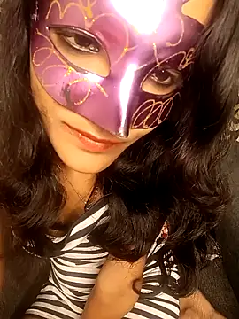 REVA DARLING online show from January 14, 9:35 am