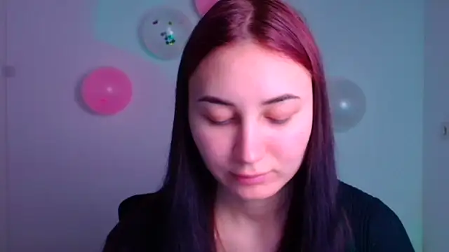 Jennifer Blum online show from February 13, 6:09 am