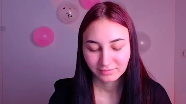 Jennifer Blum online show from February 13, 9:20 am