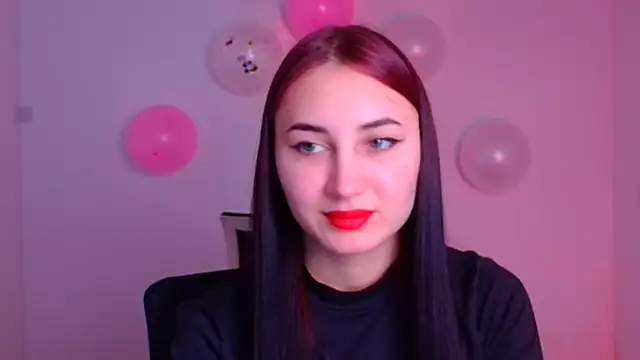 Jennifer Blum online show from February 13, 8:24 pm