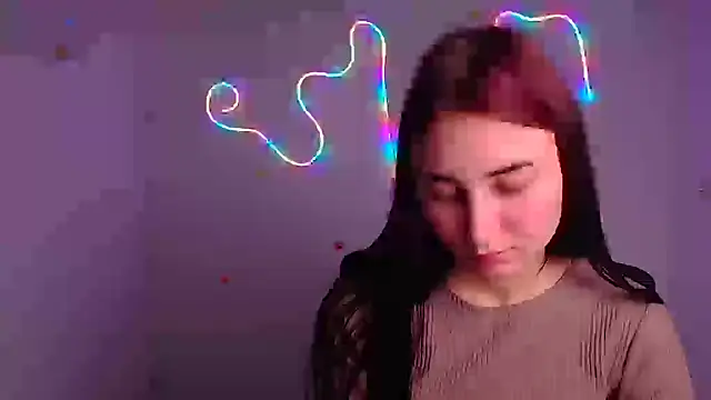 Jennifer Blum online show from March 10, 9:10 am