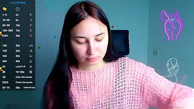 Jennifer Blum online show from October 13, 5:07 am