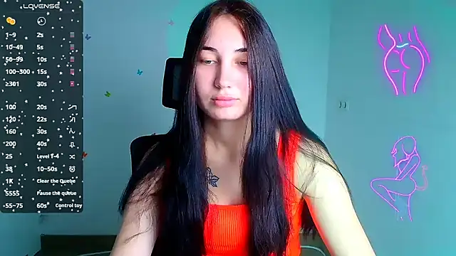 Jennifer Blum online show from October 15, 5:29 am