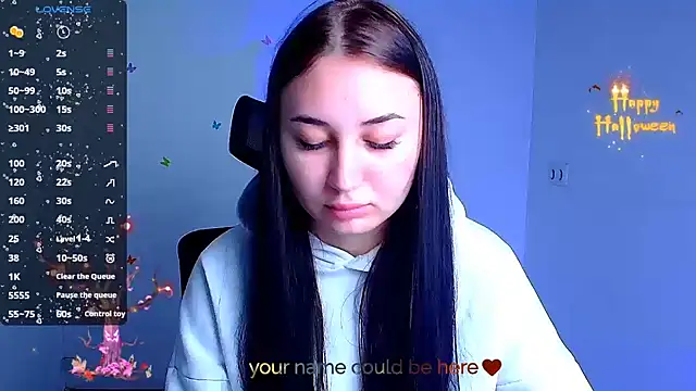 Jennifer Blum online show from October 25, 5:15 am