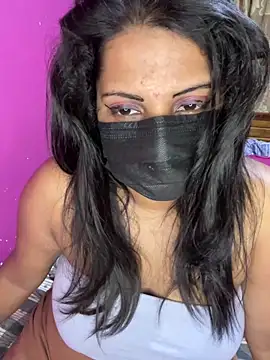 NOORA-GIRL online show from November 13, 11:31 am