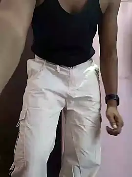 Snapshot of AmnionicDemeanor chatting on February 4, 4:48 am AmnionicDemeanor online show from February 4, 4:48 am