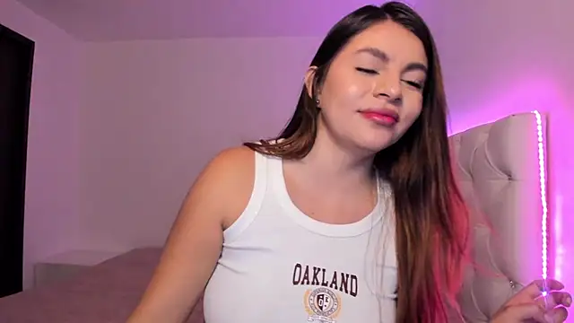 Snapshot of CataLesmes chatting on December 20, 7:01 am CataLesmes online show from December 20, 7:01 am