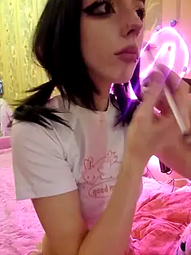  Alice 0-0 online show from December 6, 7:45 pm