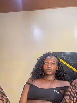 Curvixx online show from January 23, 7:00 am