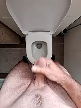 oldermanforwomen online show from September 23, 12:52 pm