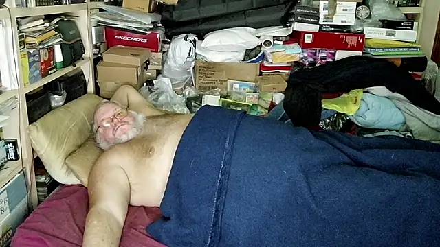 hadeszeuss2 online show from December 25, 5:58 pm