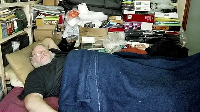 hadeszeuss2 online show from January 13, 5:55 pm