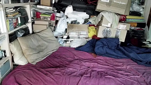 hadeszeuss2 online show from February 4, 5:23 pm