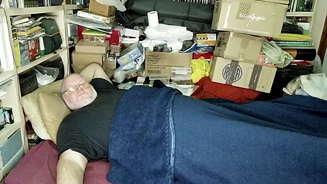 hadeszeuss2 online show from February 8, 6:12 pm