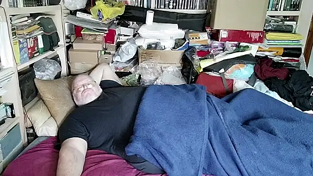 hadeszeuss2 online show from February 23, 2:57 pm