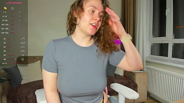 Snapshot of My_Emmy chatting on January 30, 7:15 pm My Emmy online show from January 30, 7:15 pm