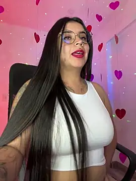 Devilsweet17 online show from February 13, 4:43 am