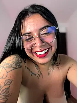 Devilsweet17 online show from December 1, 12:48 am