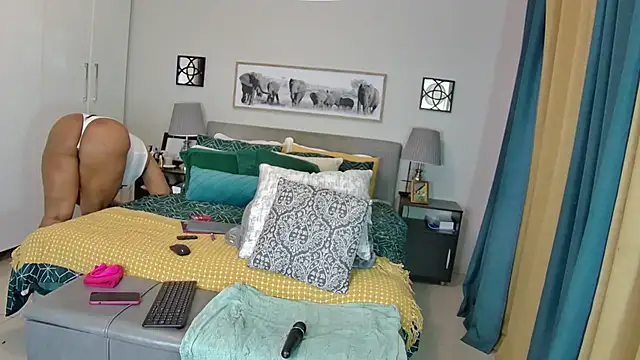 NaughtyKelly28 online show from October 4, 7:34 pm