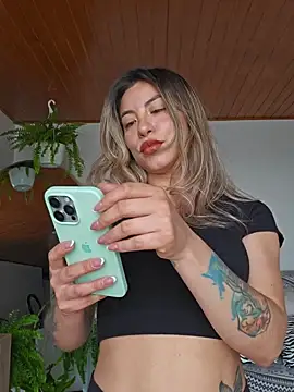 Karen San Miguel online show from February 19, 7:38 pm