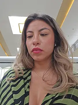 Karen San Miguel online show from February 20, 6:24 pm