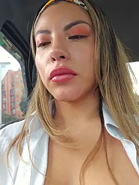 Karen San Miguel online show from September 22, 7:16 pm