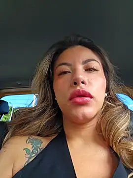 Karen San Miguel online show from November 7, 2:50 pm