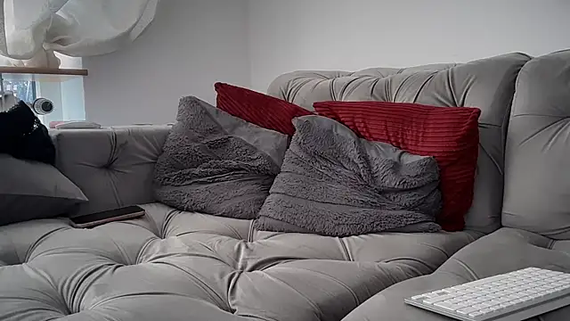 iam valentinadoll online show from March 17, 12:04 pm