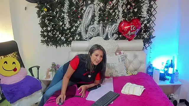 any mour online show from March 18, 3:31 pm