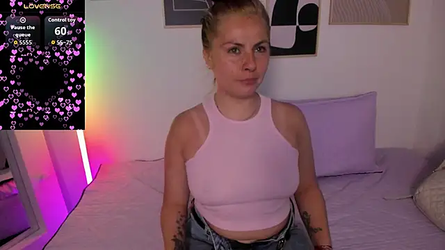 brandy sweet  online show from October 16, 3:13 pm