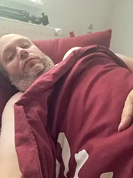 ShyBoy1982 online show from October 13, 10:15 am