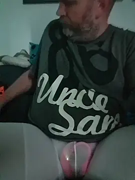 ShyBoy1982 online show from November 16, 8:14 pm