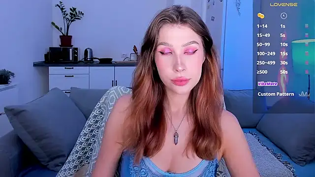 tenderdreams online show from September 17, 9:27 pm