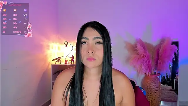 Sarahballiston  online show from February 22, 3:45 am