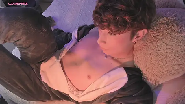 AdamDayt online show from February 7, 3:34 am