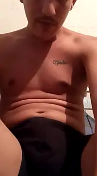 manuelmor1124 online show from December 3, 4:25 am